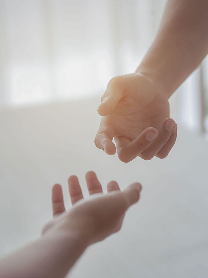 Contact Qualified Hypnotherapist